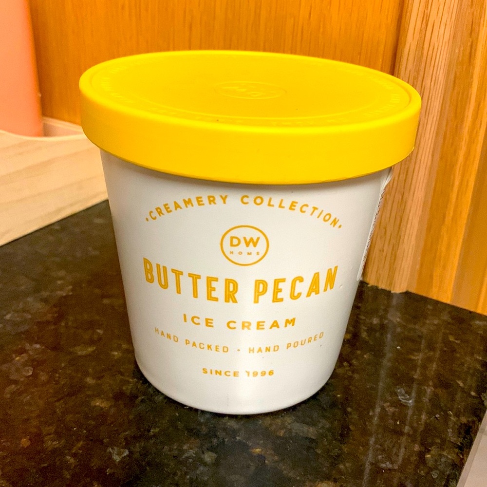 Butter pecan ice cream candle